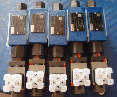 REXROTH液壓閥力士樂(lè)電磁閥減壓閥 ZDREE 10 VP2-1X/200XLMG24NK31M